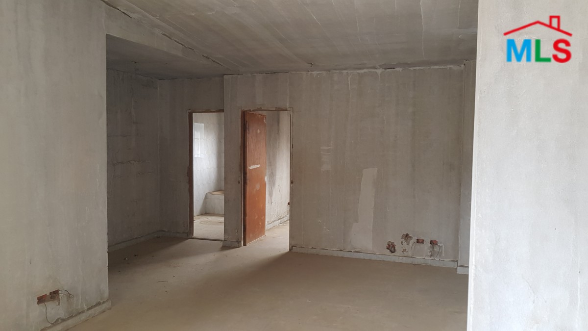 Duplex Apartment For Sale In A Prime Location In New Shayle