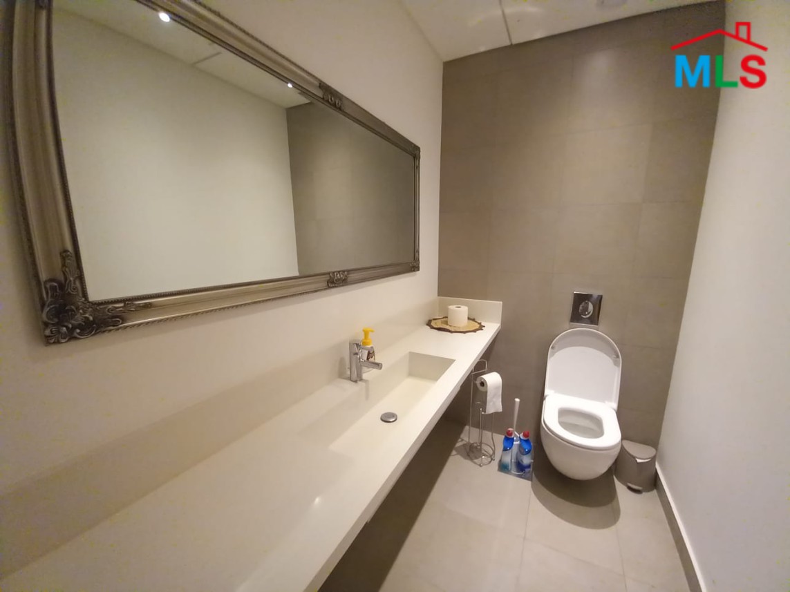 Spacious High-End Finishing Apartment For Sale in Prime Location of Adma