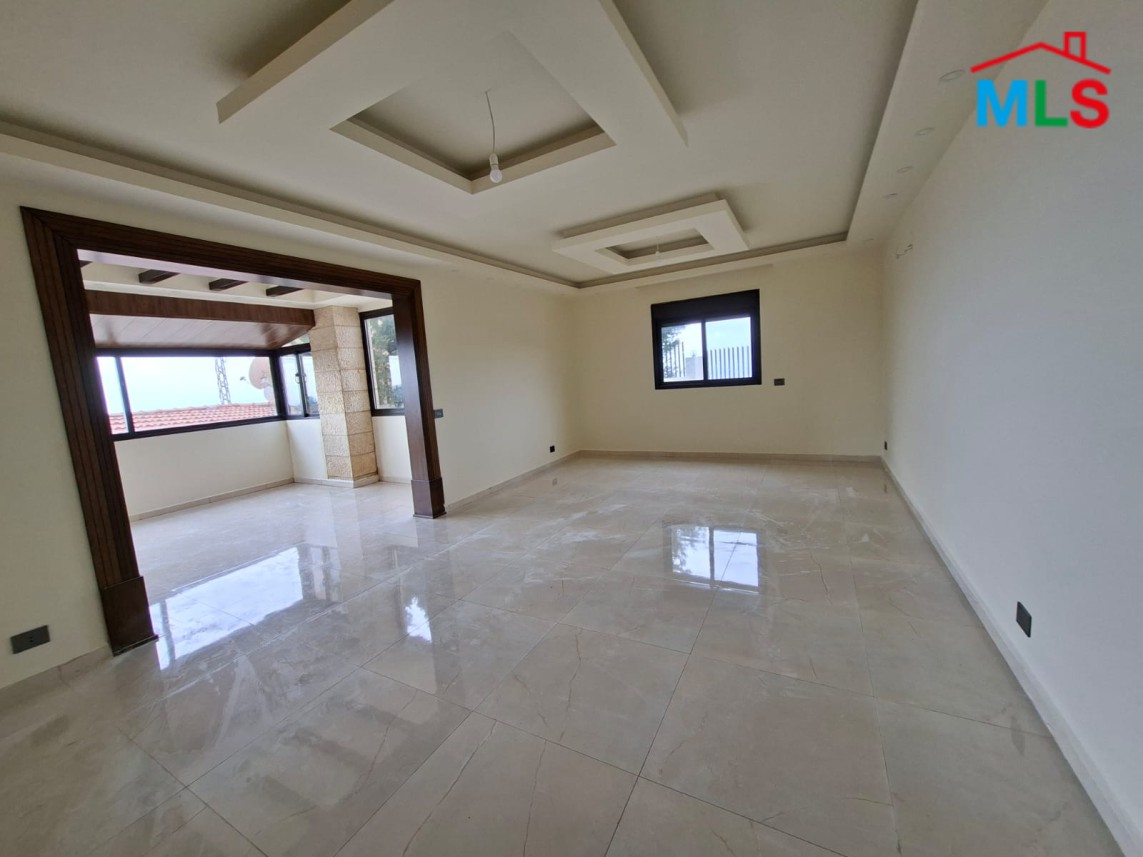 Simplex Apartment For Sale In Blat with a Large Terrace