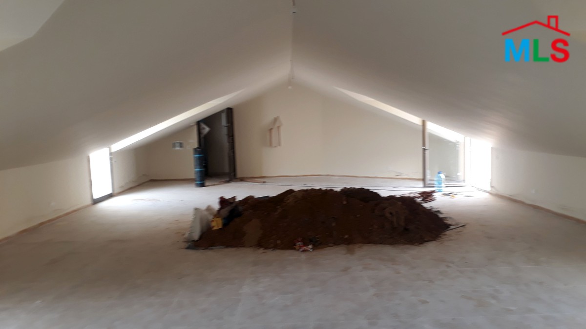 Nice Duplex For Sale In A Calm Area Of Bsalim With Panoramic View