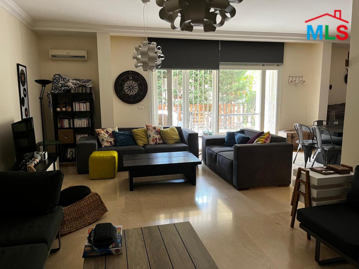 Super Deluxe Apartment With Garden For Sale in Hboub