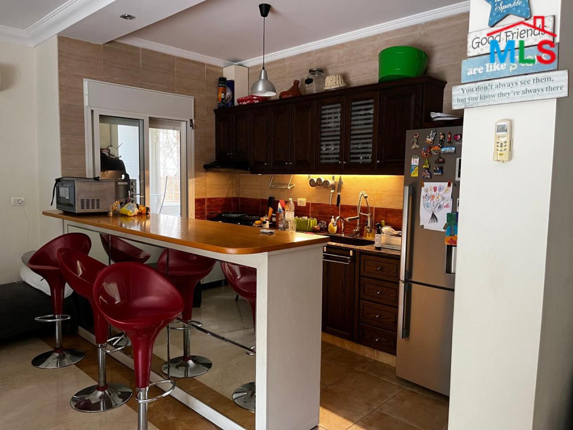Super Deluxe Apartment With Garden For Sale in Hboub