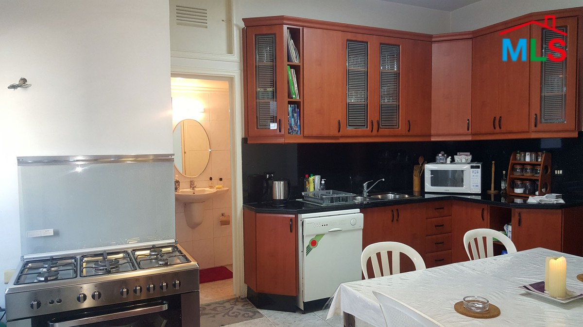 230 sqm Apartment with 130 sqm Terrace For Sale in Hadath