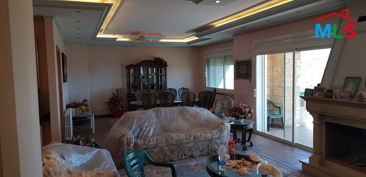 Fully Decorated & Furnished Villa For Sale in Faytroun