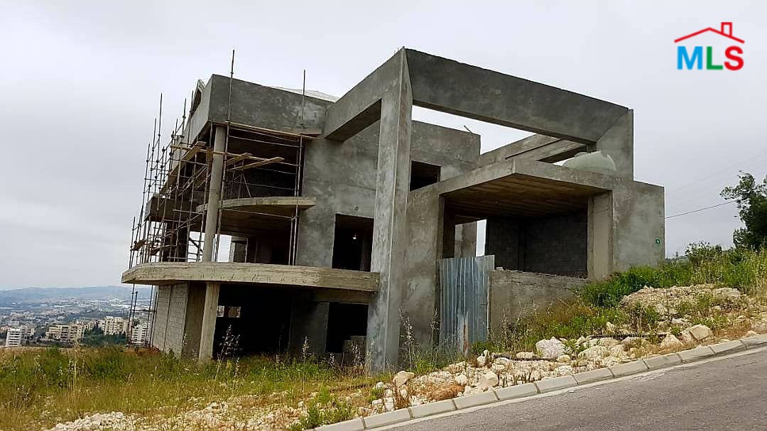 Under-Construction Villa For Sale in Fidar with an Incredible View
