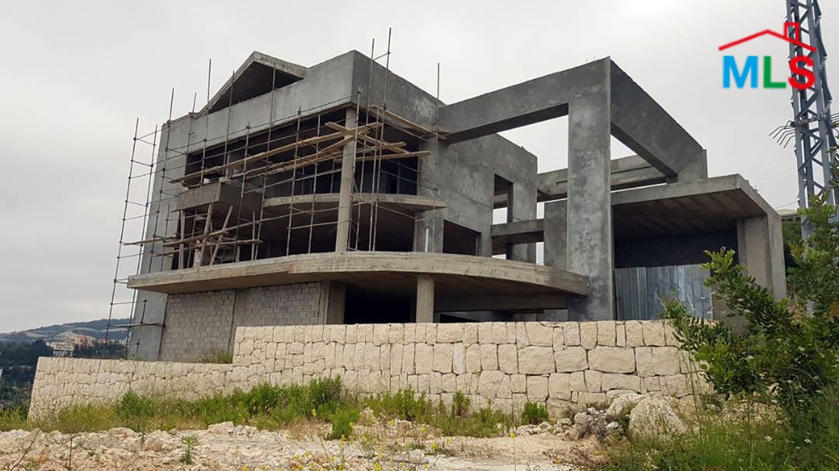 Under-Construction Villa For Sale in Fidar with an Incredible View
