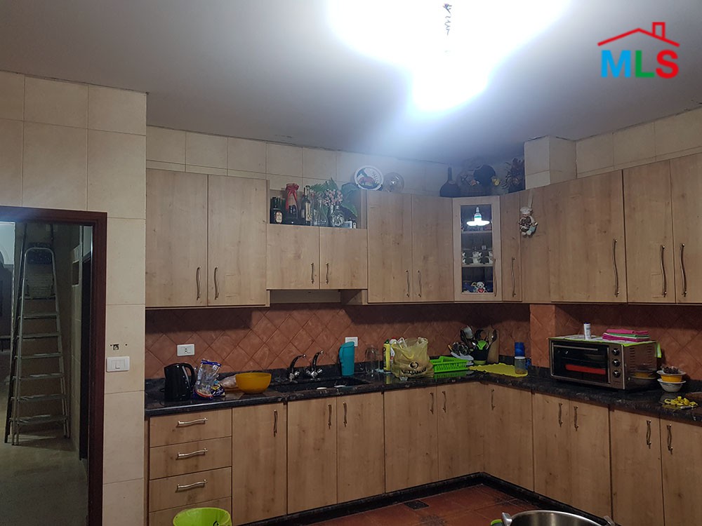 Apartment For Sale in Hboub With Garden & Terrace