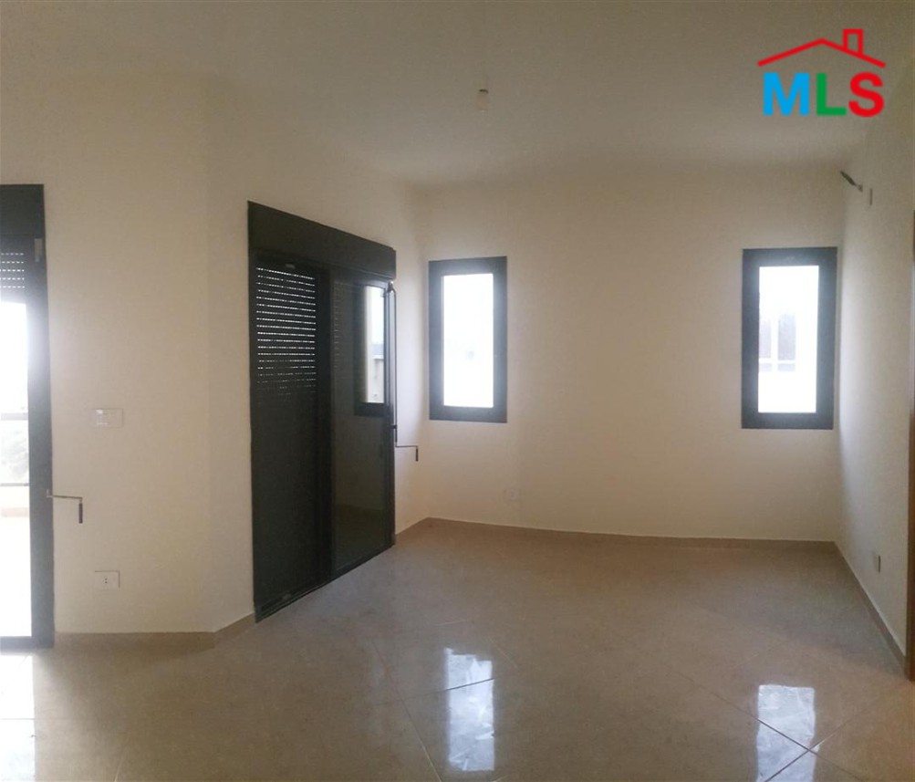 Brand New Apartment For Sale in Blat-Mastita