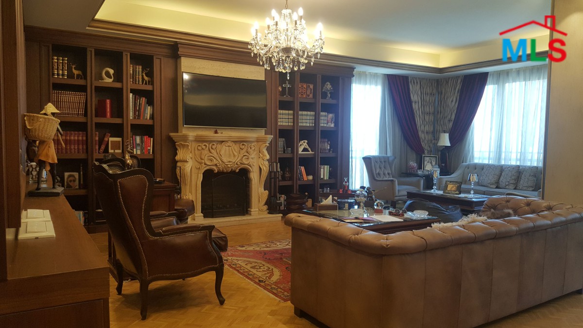 Luxurious apartment For Sale in Baabda