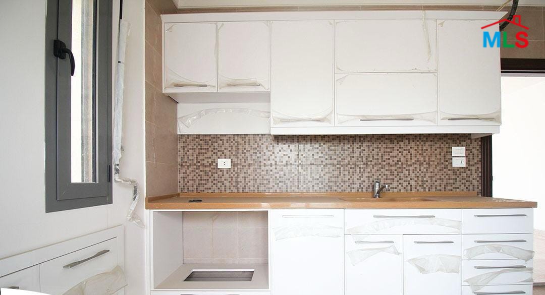 3-Bedroom Apartment For Sale In Badaro Prime location
