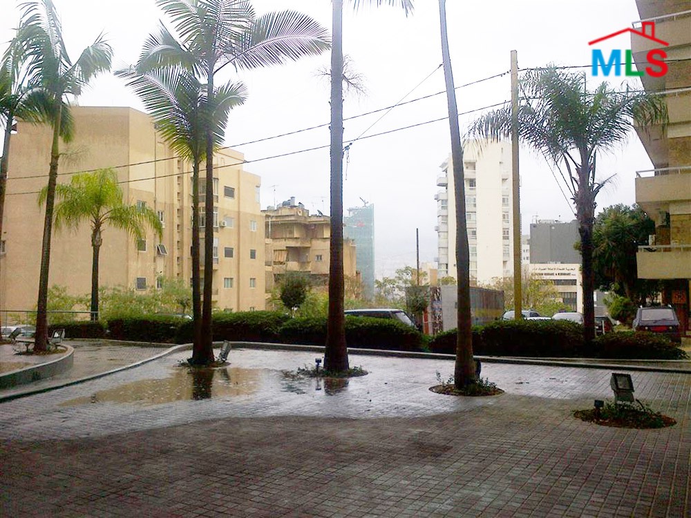 148 sqm Shop For Sale In Achrafieh, Sassine