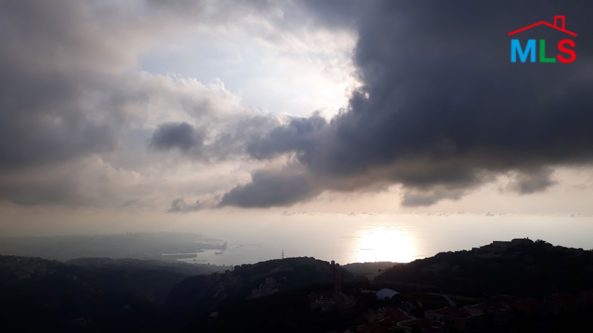 Luxurious Townhouse for sale in Beit Misk With an eagle eye View