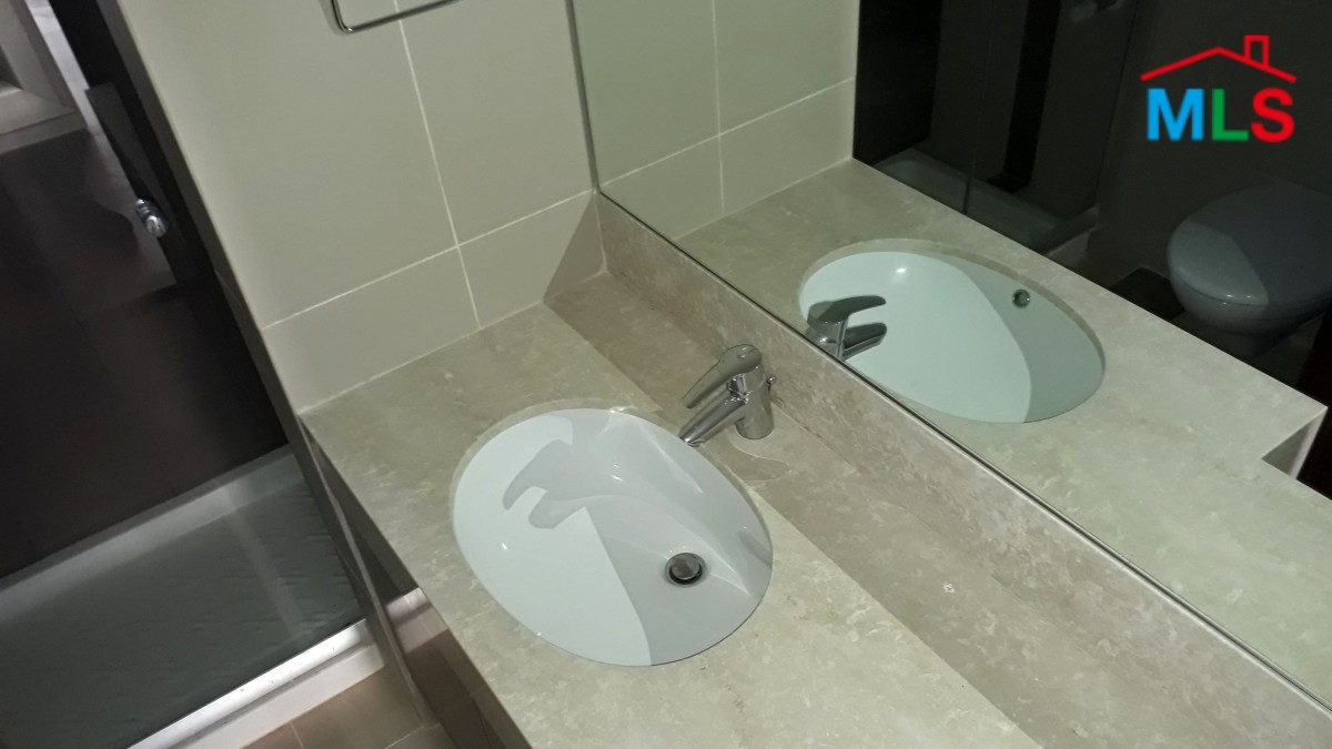 Luxurious Townhouse for sale in Beit Misk With an eagle eye View