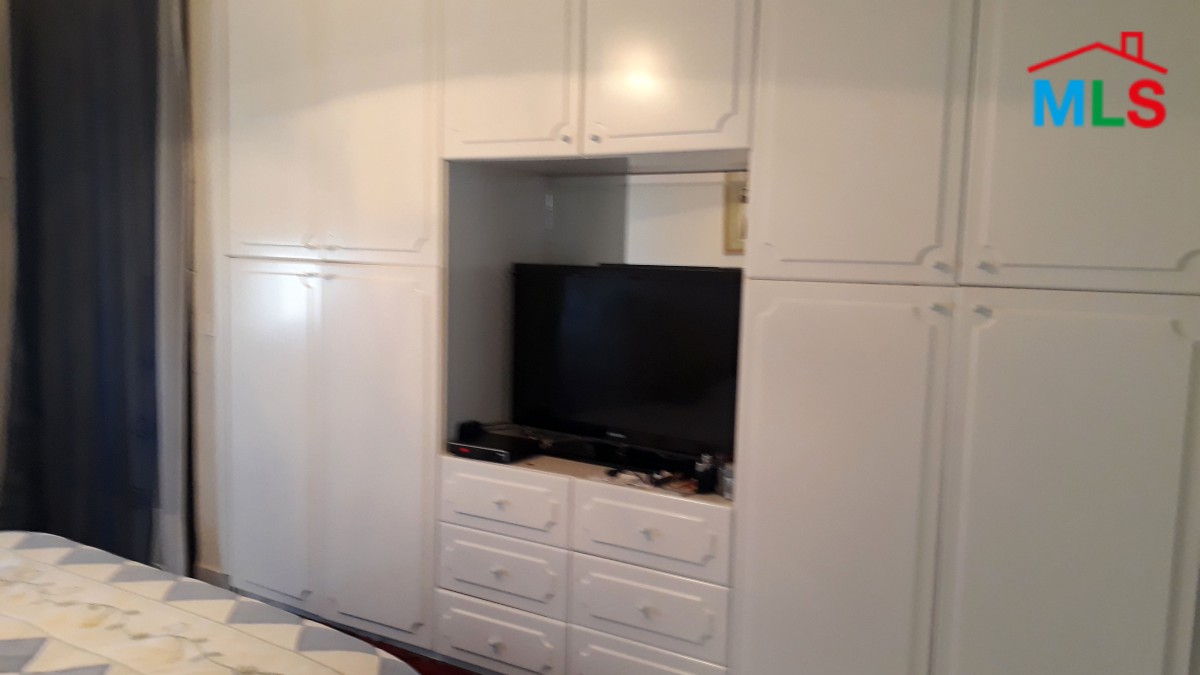 Spacious apartment for sale in a gated community, Bsalim, Saint Marc des pin