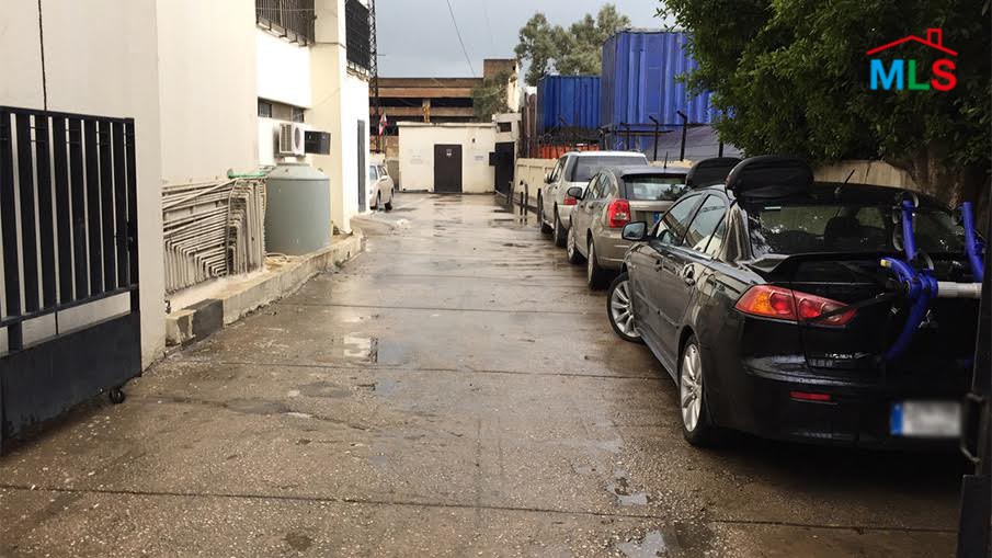 Open Space Office For Sale in Dora