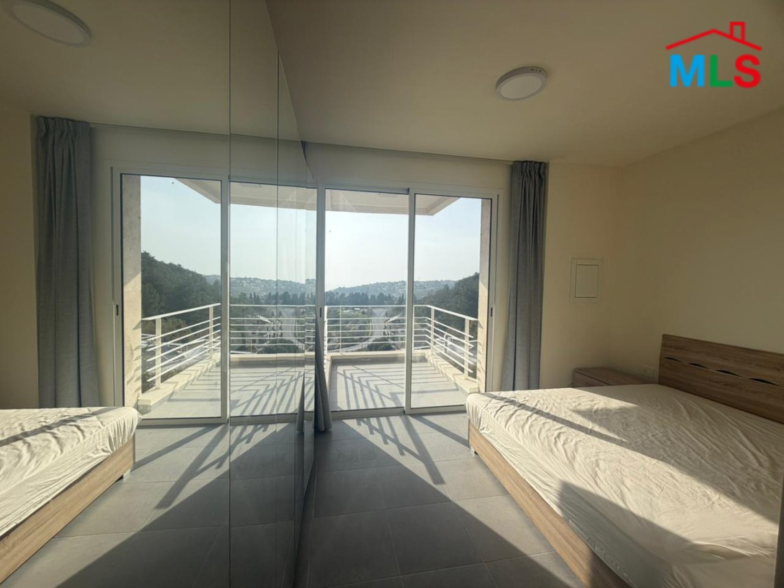 Villa Black: A charming Villa For Sale 10 minutes above Jbeil