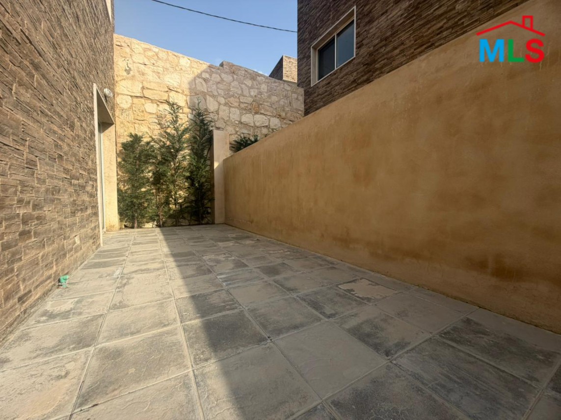 Villa Black: A charming Villa For Sale 10 minutes above Jbeil
