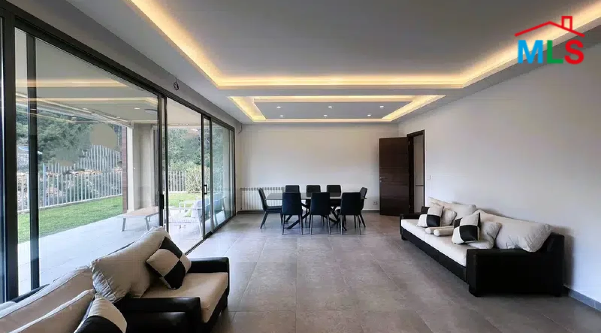 Modern Furnished Apartment For Sale in Baabdat