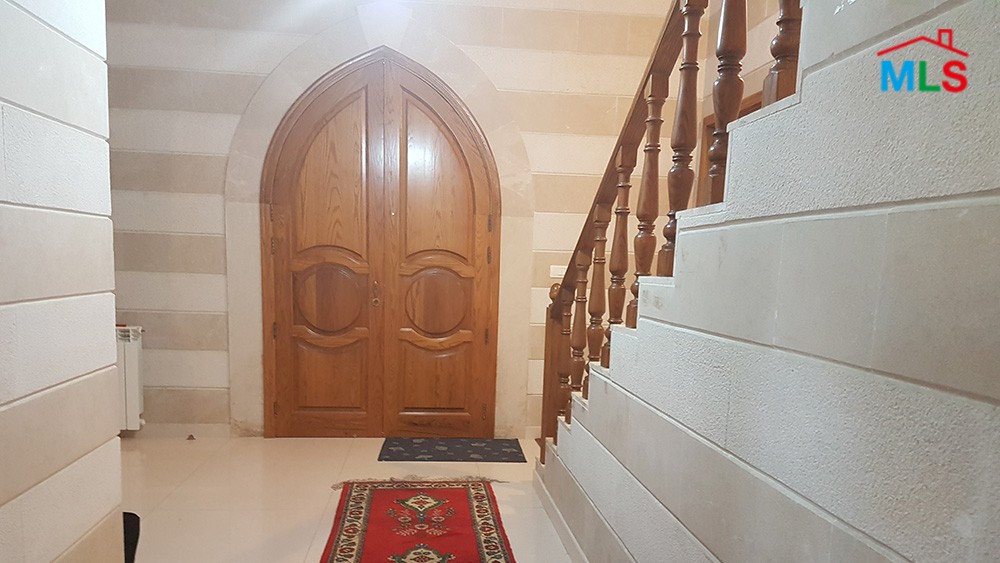 Super Deluxe Villa for Sale In Gerfine Jbeil
