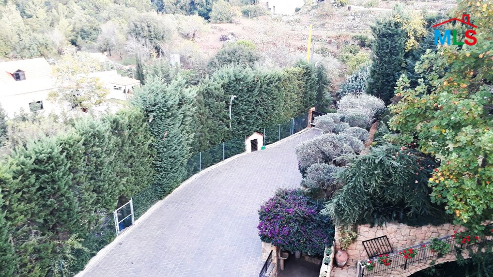 Distinguished Villa For Sale in Jouret Al Ballout Metn With Exceptional View