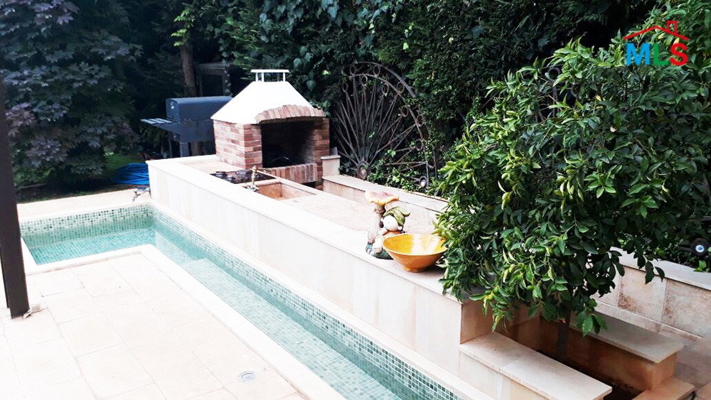 Distinguished Villa For Sale in Jouret Al Ballout Metn With Exceptional View