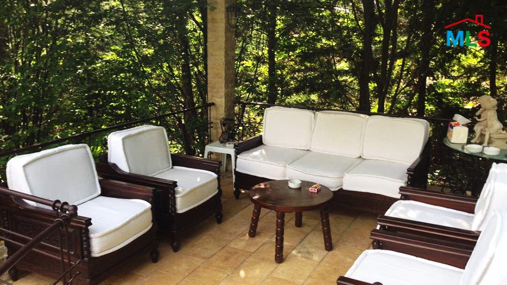 Distinguished Villa For Sale in Jouret Al Ballout Metn With Exceptional View