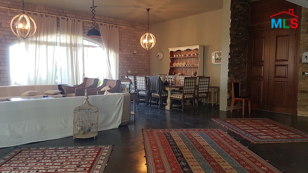 Unique and Luxurious 2 Villas For Sale in Halat with Seaview
