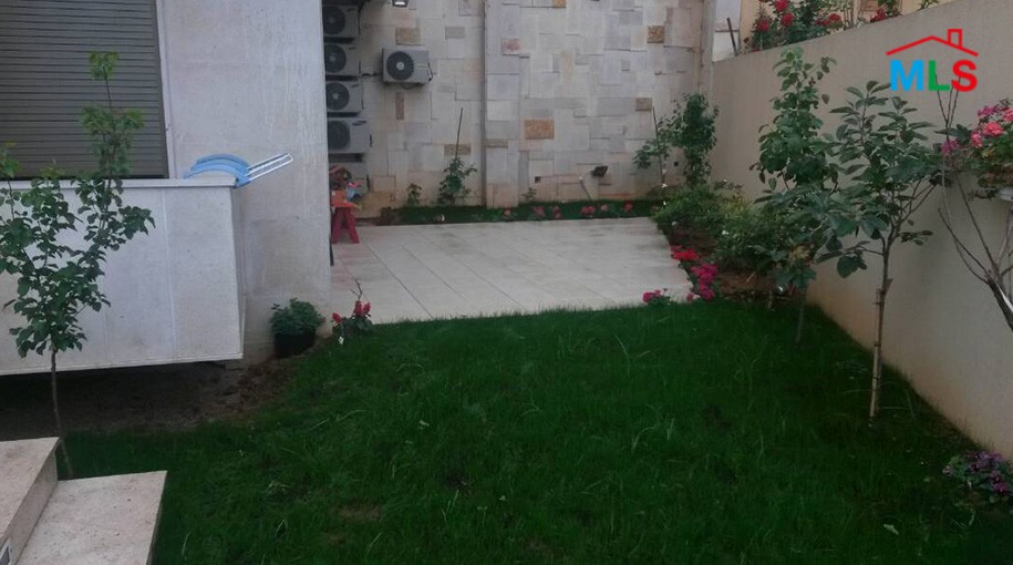 Deluxe Apartment For Sale in Mtayleb Metn with Terrace