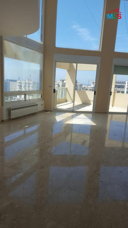 Duplex For Sale in the Heart of Jbeil with Open Seaview