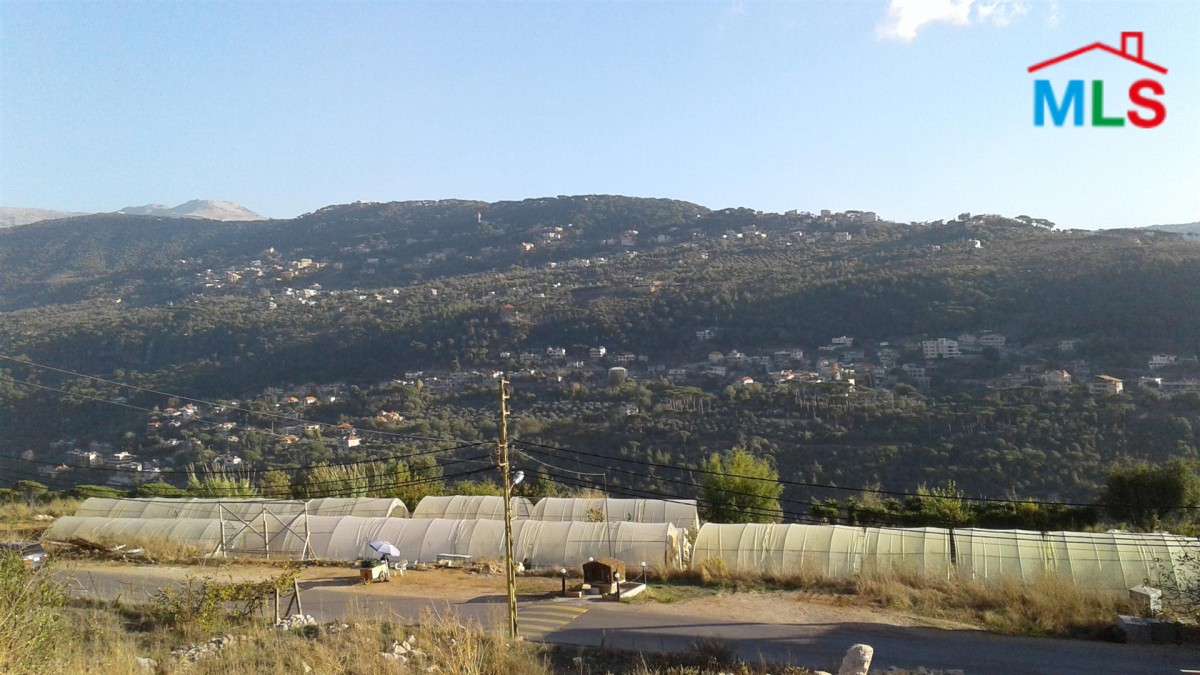 Spacious Old House For Sale In Sfayle Baabdat With Mountain View
