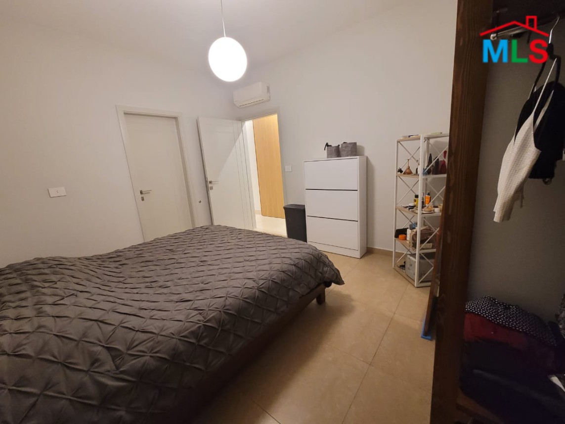 Nice 3 Bedrooms Apartment For Sale In Achrafieh, Geitawi