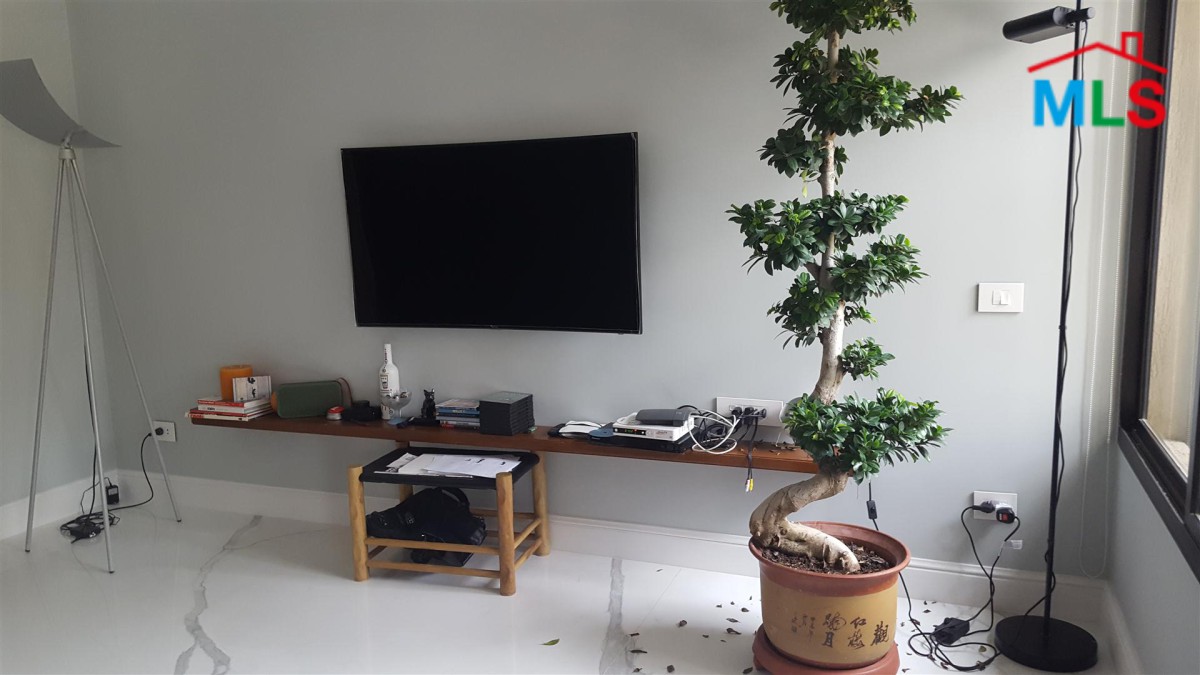 Fully Renovated Apartment For Sale In Mtayleb