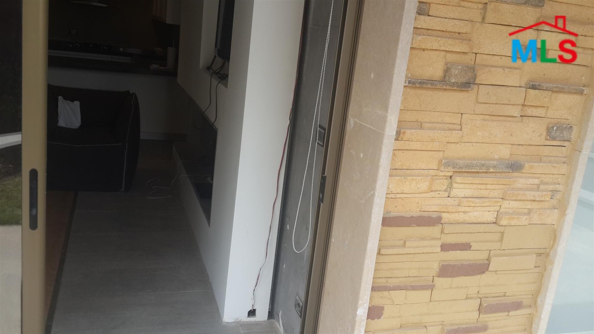 Fully Decorated & Furnished Chalet For Sale in a good resort in Fakra