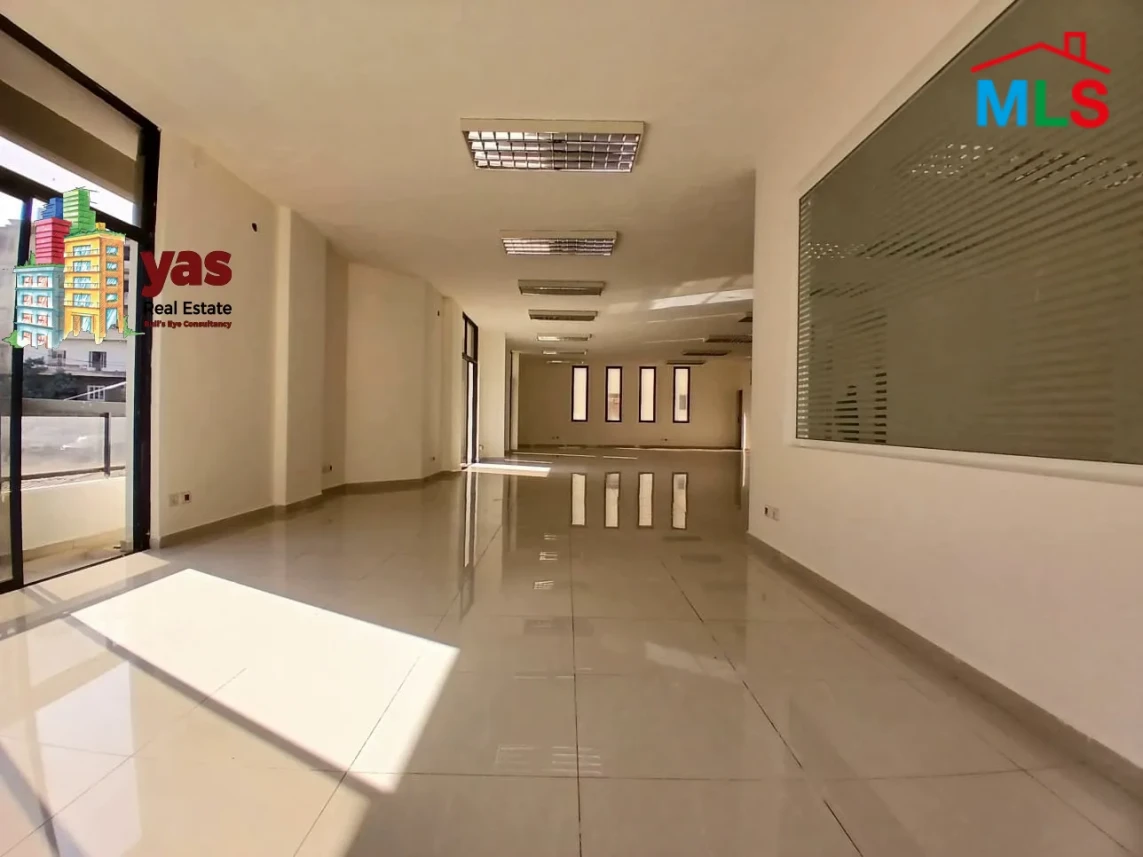 Adonis 300m2 | Showroom | Rent | Prime Location | Mountain View | IV