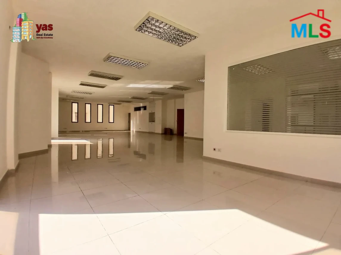Adonis 300m2 | Showroom | Rent | Prime Location | Mountain View | IV