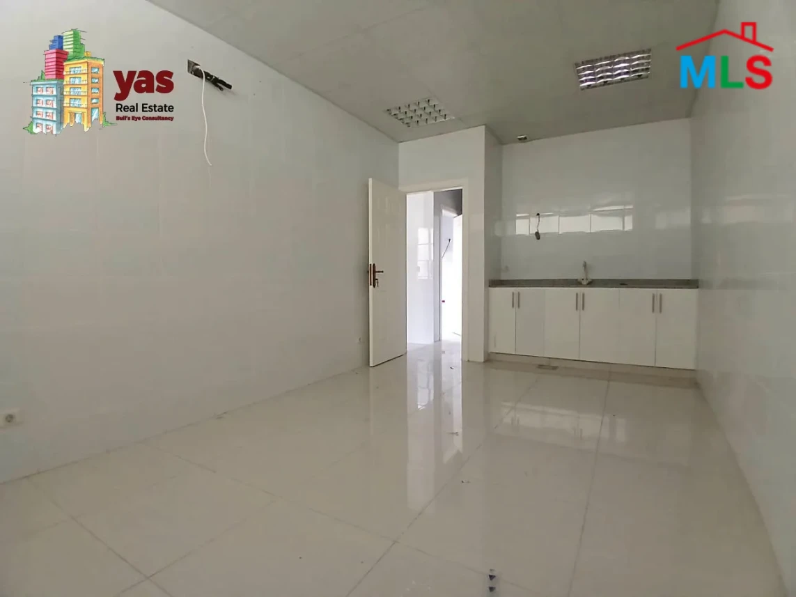 Adonis 300m2 | Showroom | Rent | Prime Location | Mountain View | IV