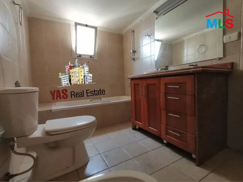 Jounieh 210m2 | Rent | Well Maintained | Accessible | IV