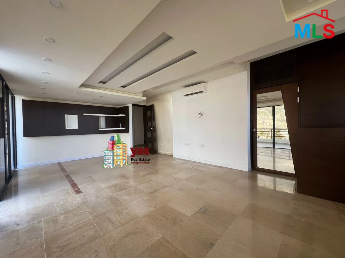 Kaslik 230m2 | Office For Rent | Prime Location | Active Street | EH