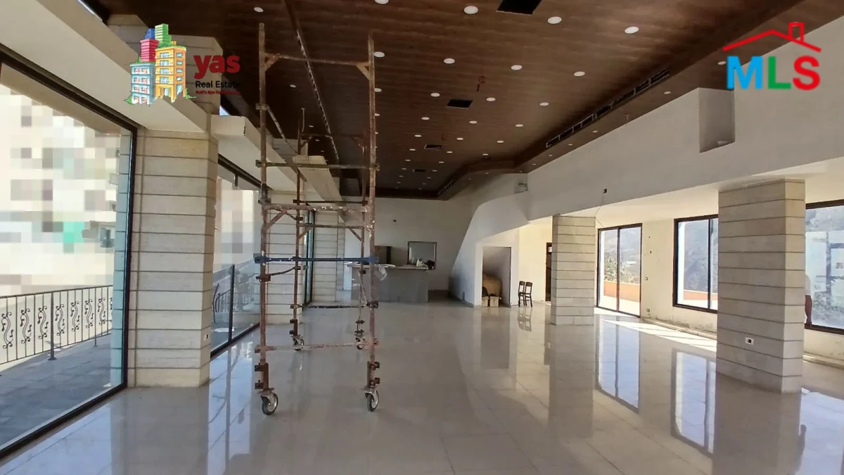 Halat/Jbeil 500m2 | Shop/Showroom | Rent | Prime Location | ABA