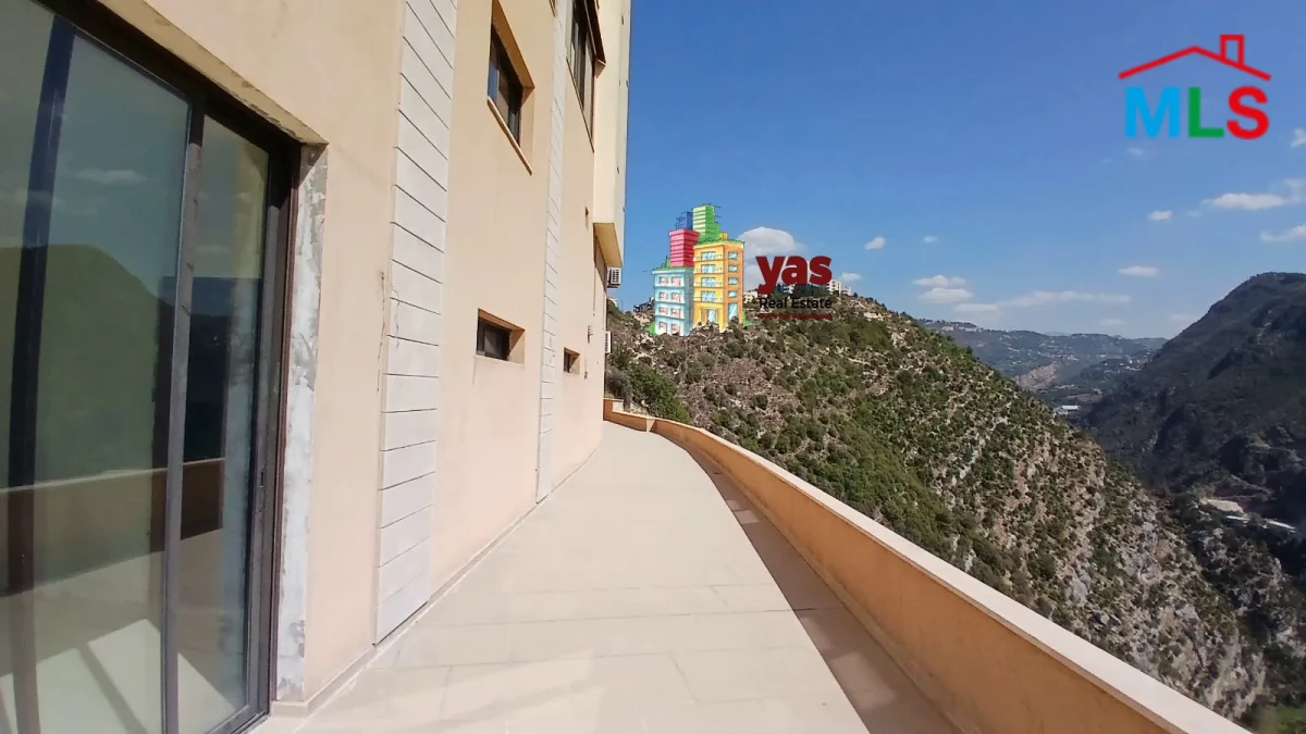 Halat/Jbeil 500m2 | Shop/Showroom | Rent | Prime Location | ABA