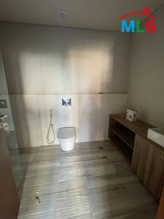 Achrafieh 200m2 | Rent | Prime Location | Decorated | Catch | OH