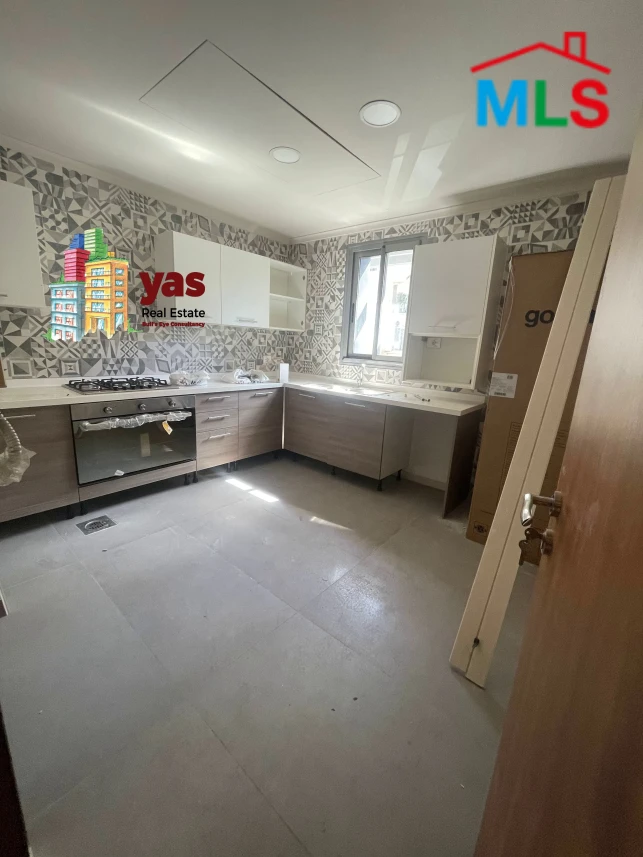 Achrafieh 200m2 | Rent | Prime Location | Decorated | Catch | OH