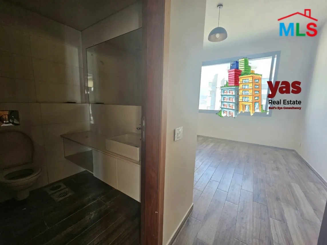 Achrafieh/Fassouh 130m2 | 20m2 Terrace | High Floor | Luxury | OH