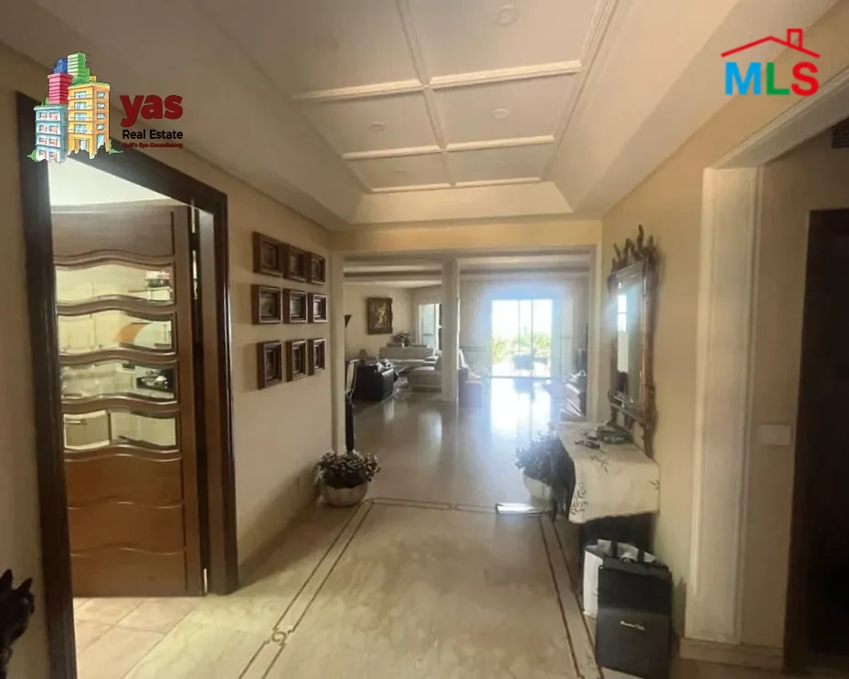 Adma 1000m2 | 300m2 Garden | Furnished Villa | Rent | Partial View|YV