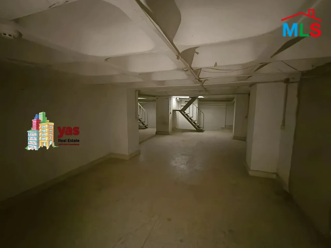 Baouchrieh 230m2 | Shop | Rent | Accessible | Prime Location | AA