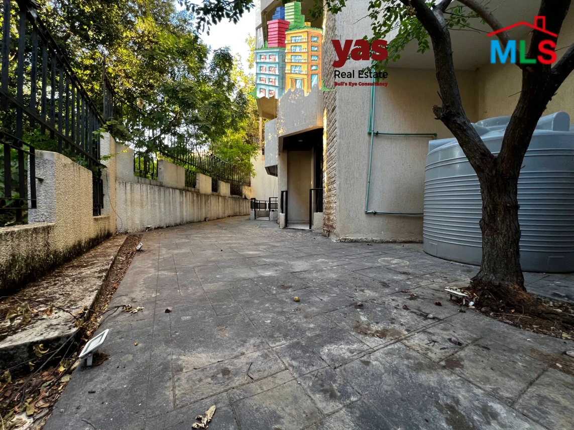 Ballouneh 350m2 | 300m2 Garden | Rent | Private Entrance|KS