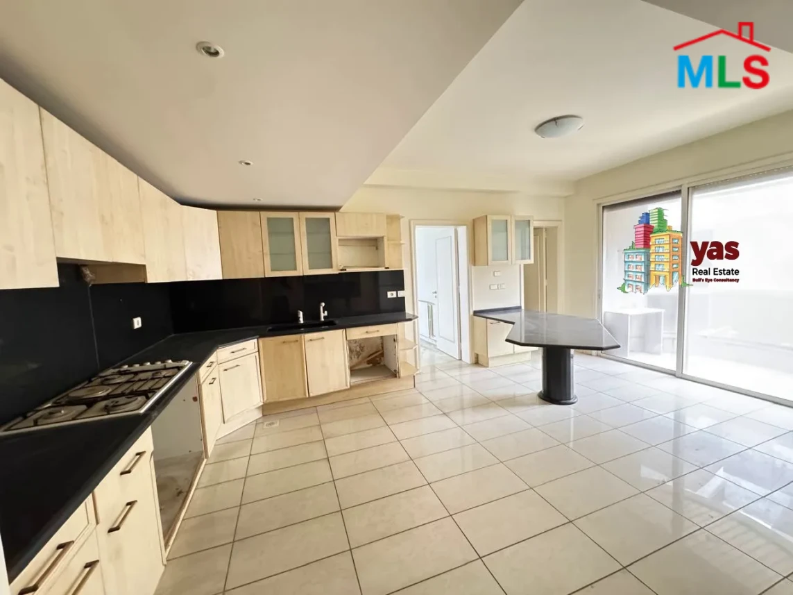 Kfarhbab 350m2 | Rent | Prime Location| Well Lighted | Sea View | CL