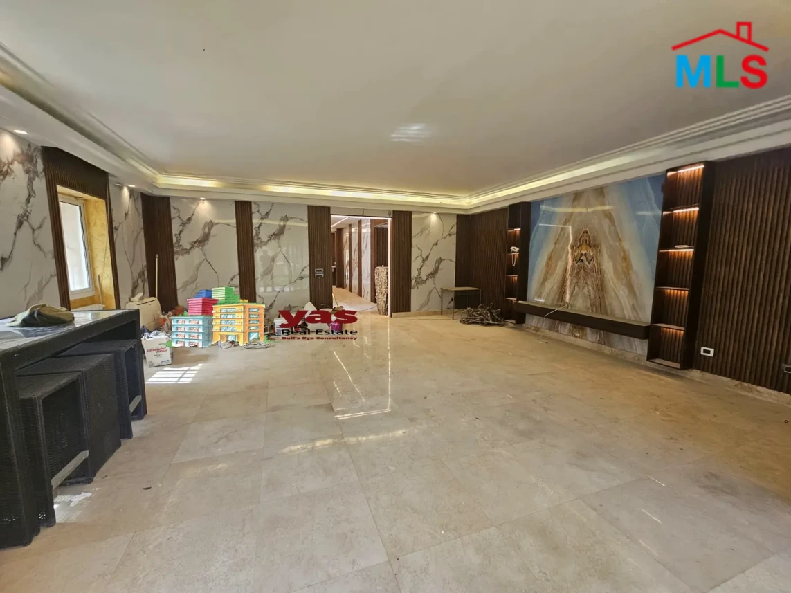 Baabda/Brazilia 1000m2 | Triplex Villa| 400m2 Terrace/Garden | lux |PA