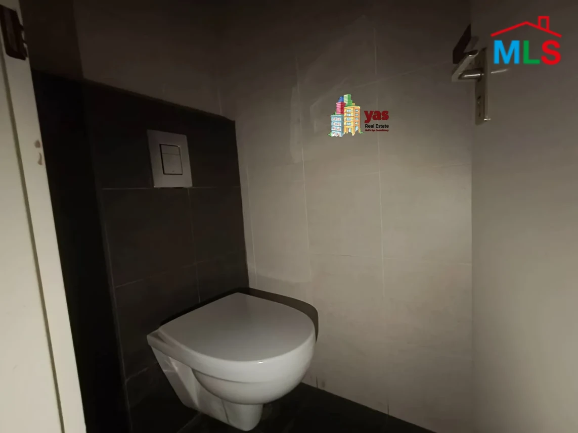 Hazmiyeh 210m2 | Office | Rent | Ideal Investment | Mint Condition |AA