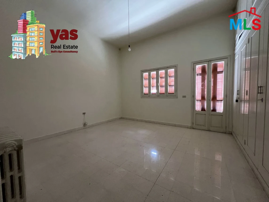 Haret Sakher 320m2 | Flat | Rent | Generous dimensions | EH/IV